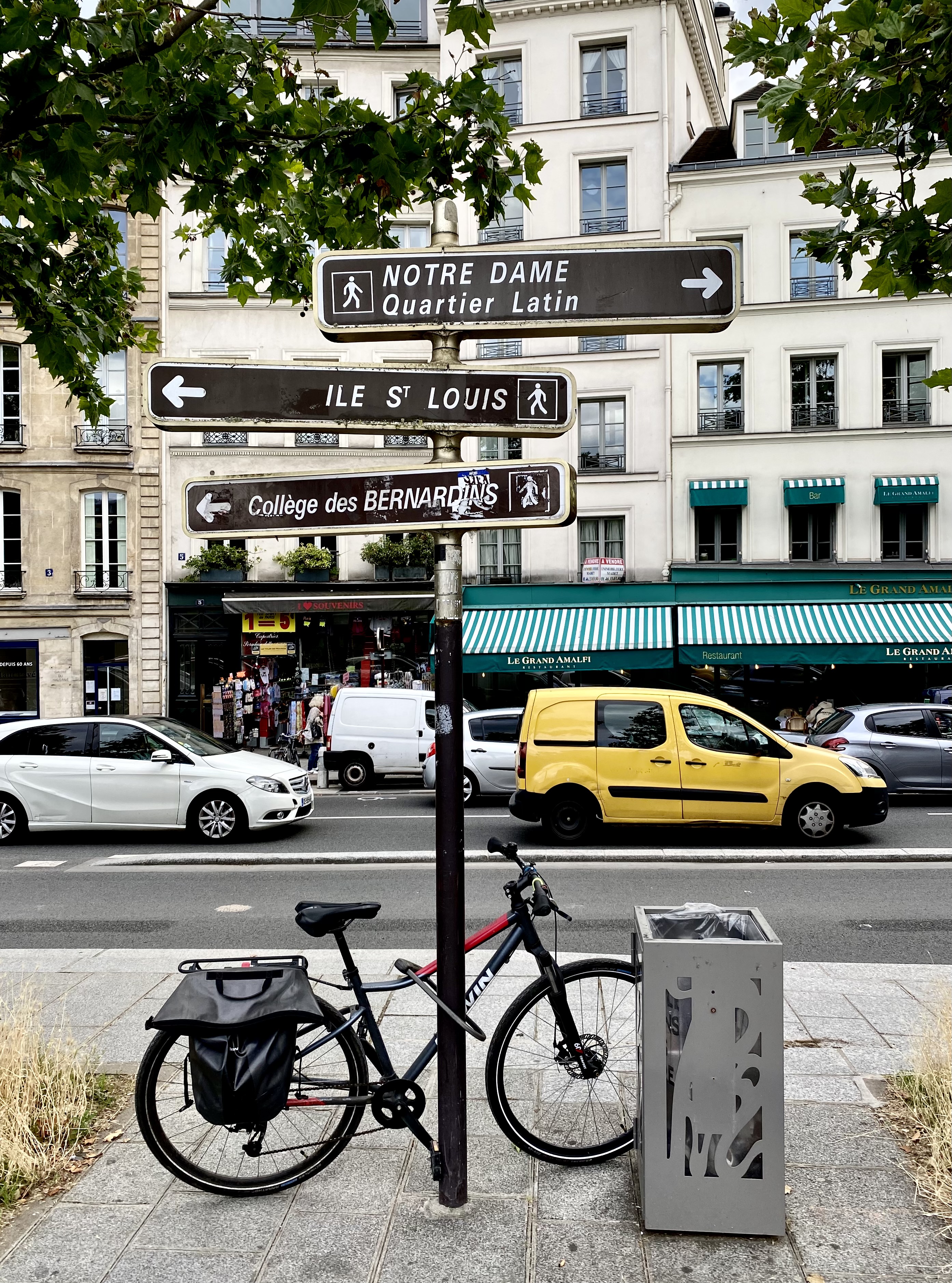 Two Nights in Paris: Tips for Families Exploring the City